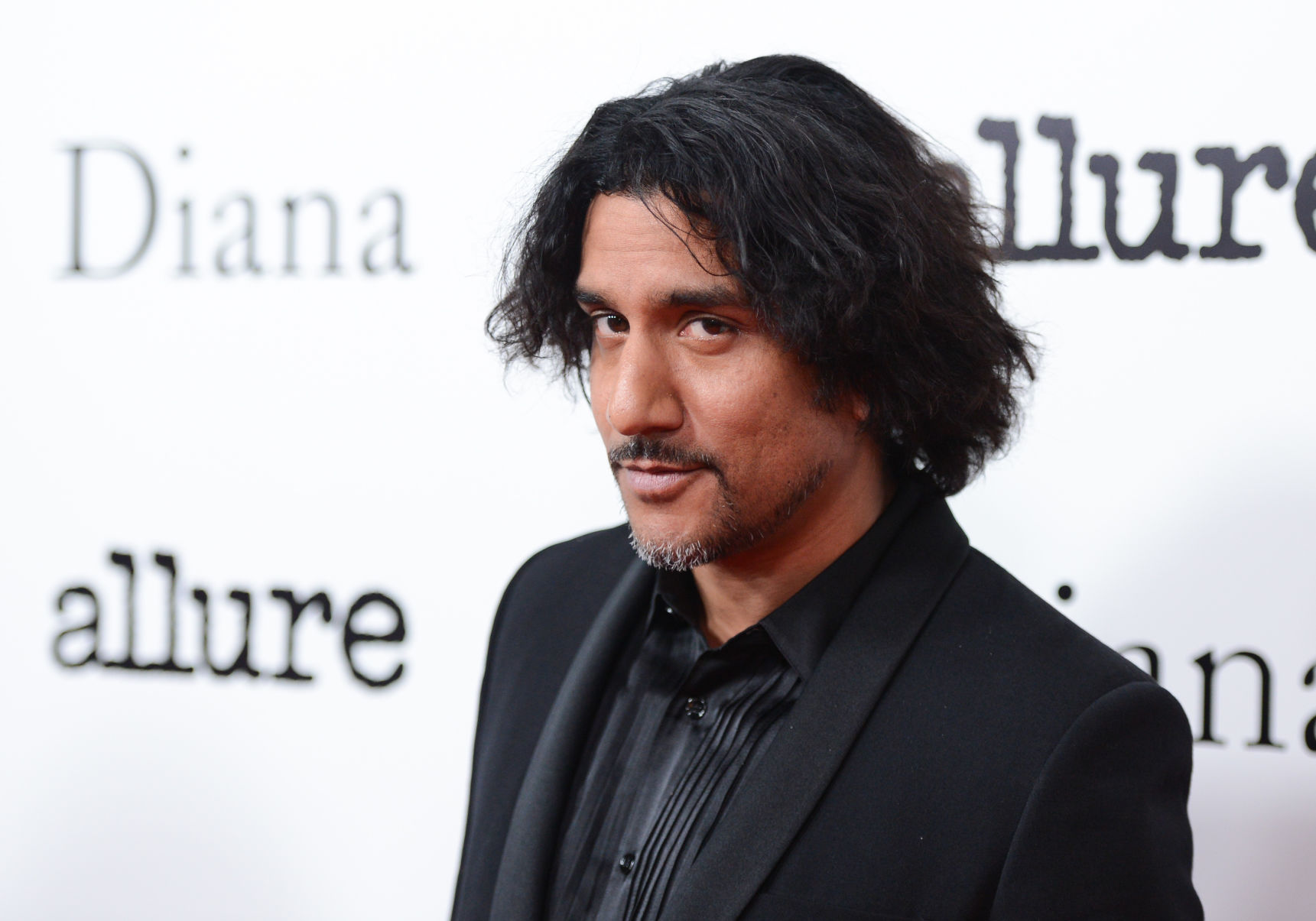 Naveen Andrews